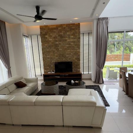Zinnia Residence Tanah Rata 金马仑高原 外观 照片