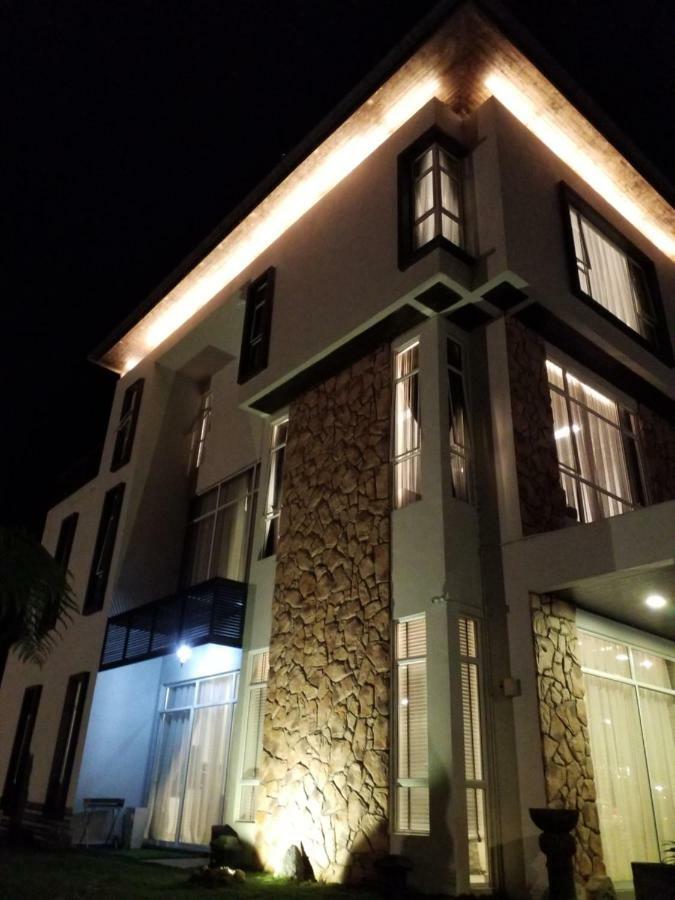 Zinnia Residence Tanah Rata 金马仑高原 外观 照片